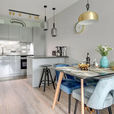 Sopot Seaside Apartments By Noclegi Renters * סופוט